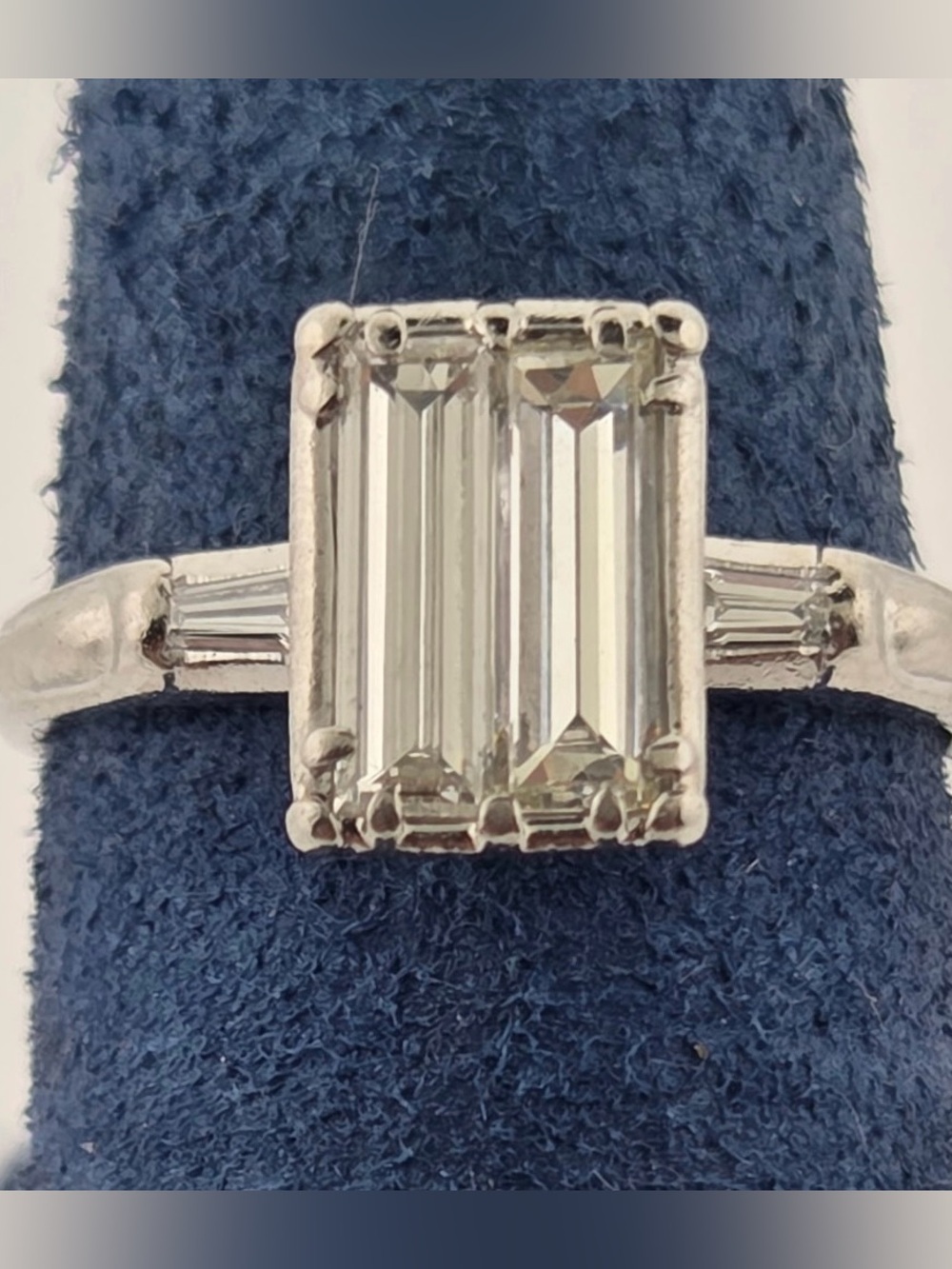 Diamond & Platinum Estate Engagement / Statement Ring | Size Approx. 5 - 5.25